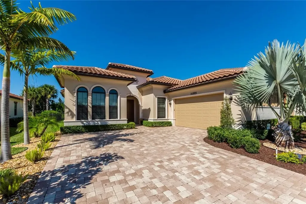 11555 NW 83rd Way Parkland FL 33076