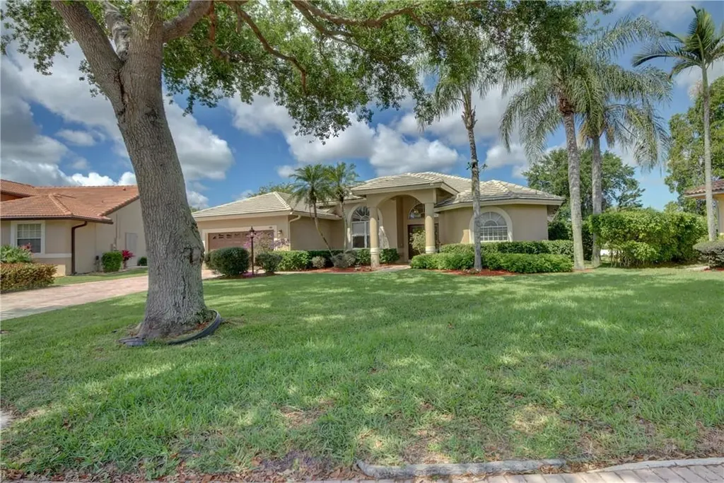 4244 NW 67th Terrace Coral Springs FL 33067