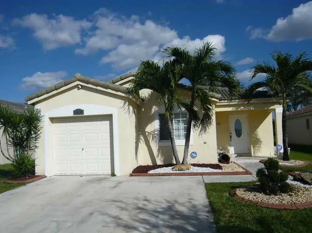 2429 SW 102nd Avenue Miramar FL 33025