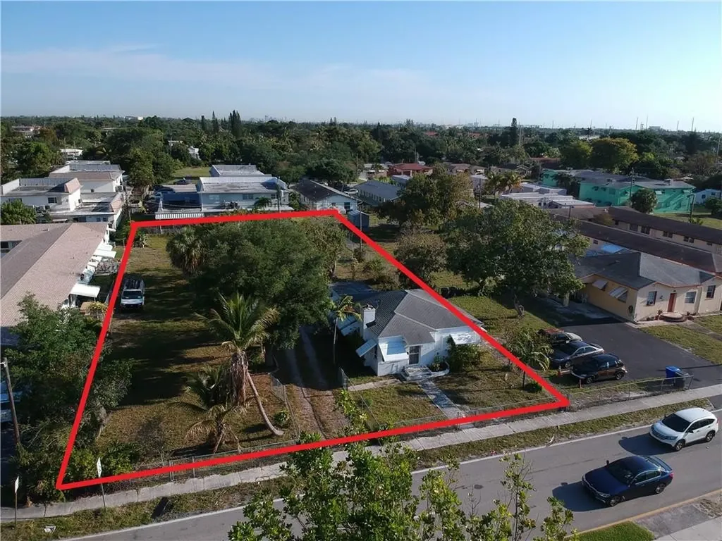 2455 Polk Street Hollywood FL 33020