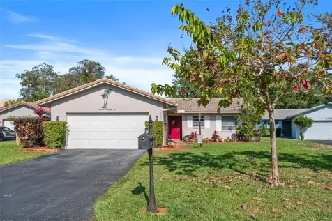 1372 NW 87th Avenue Coral Springs FL 33071