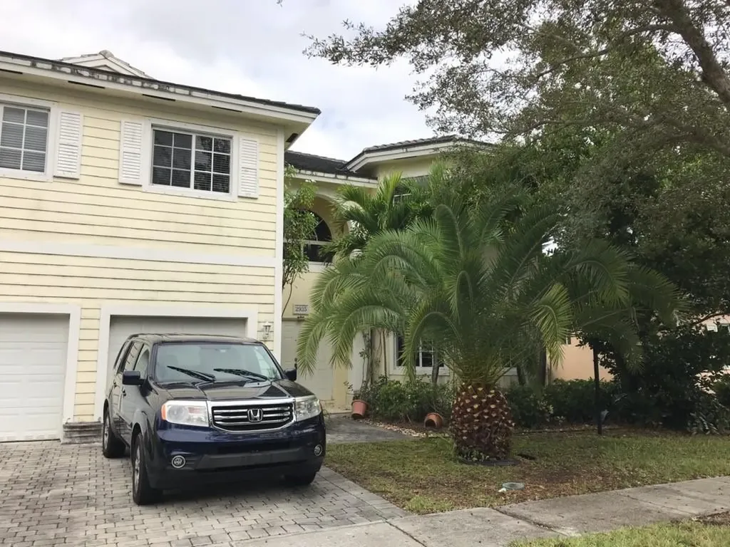 2935 NE 4th Street Homestead FL 33033
