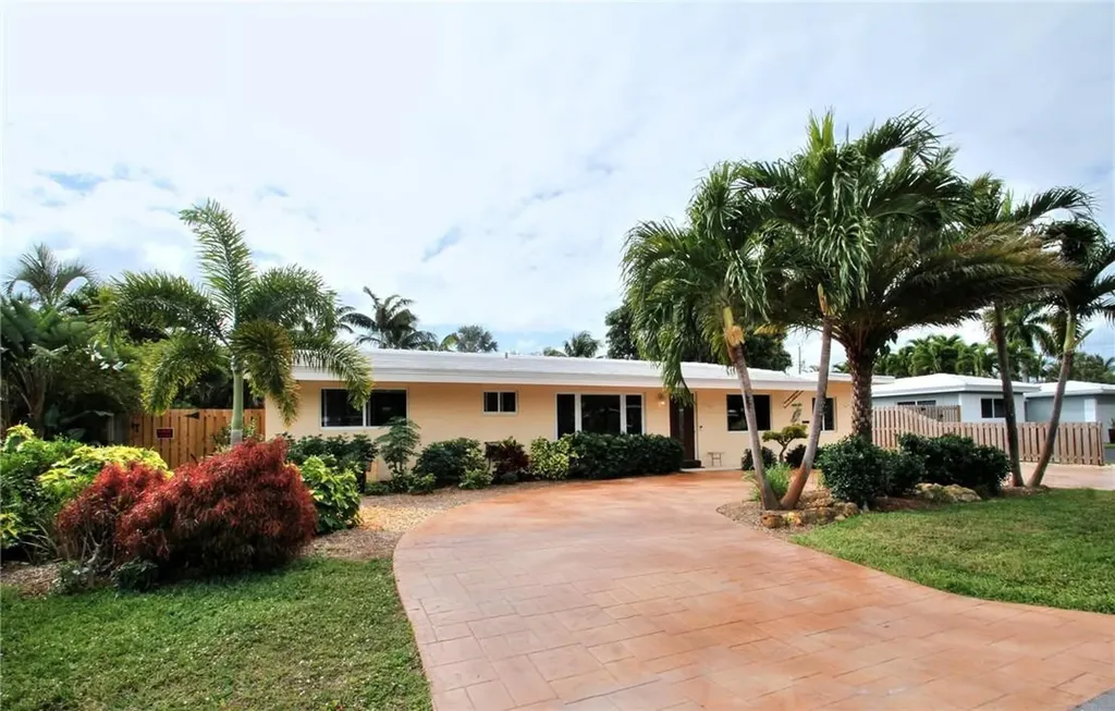 1340 NE 47th Street Oakland Park FL 33334