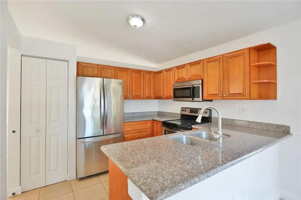 8425 NW 193rd Lane Hialeah FL 33015