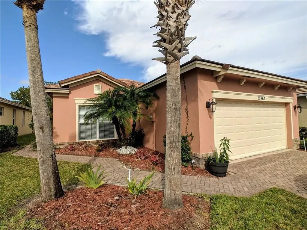 10962 SW Dunhill Court Port St Lucie FL 34987