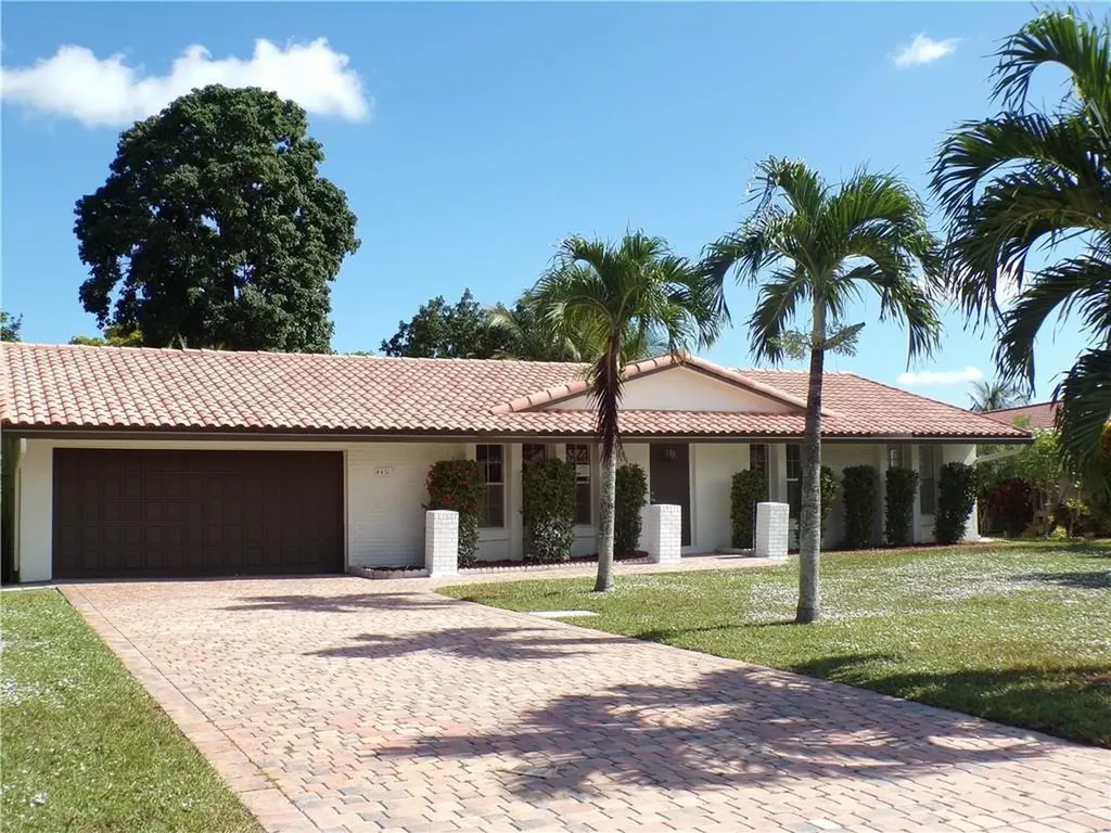 4451 NW 105th Terrace Coral Springs FL 33065