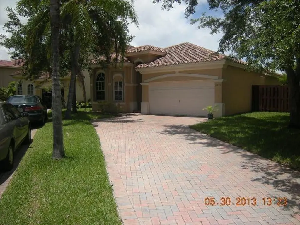 9871 NW 22nd Street Pembroke Pines FL 33024