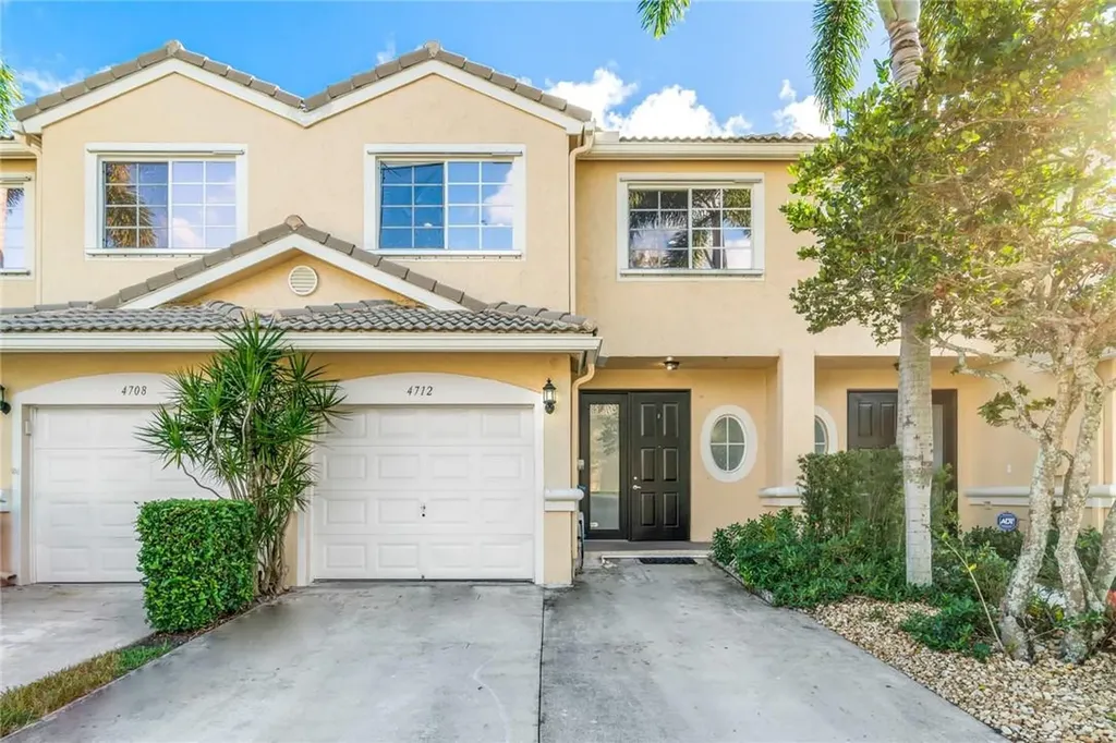 4712 NW 59th Manor Coconut Creek FL 33073
