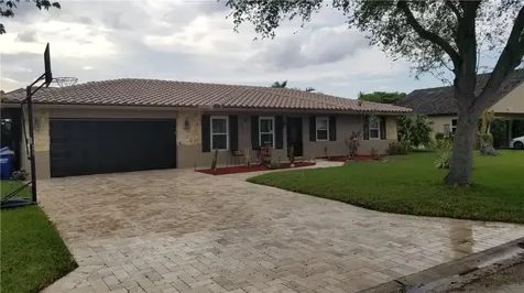 2460 NW 115th Avenue Coral Springs FL 33065