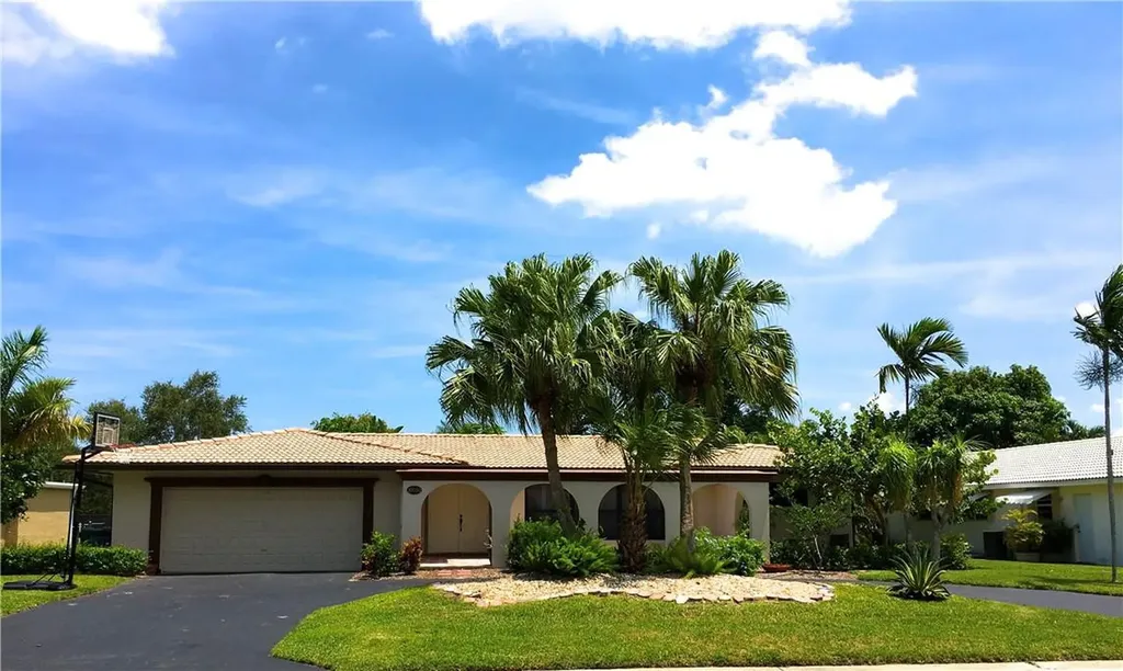 10030 NW 39th Court Coral Springs FL 33065