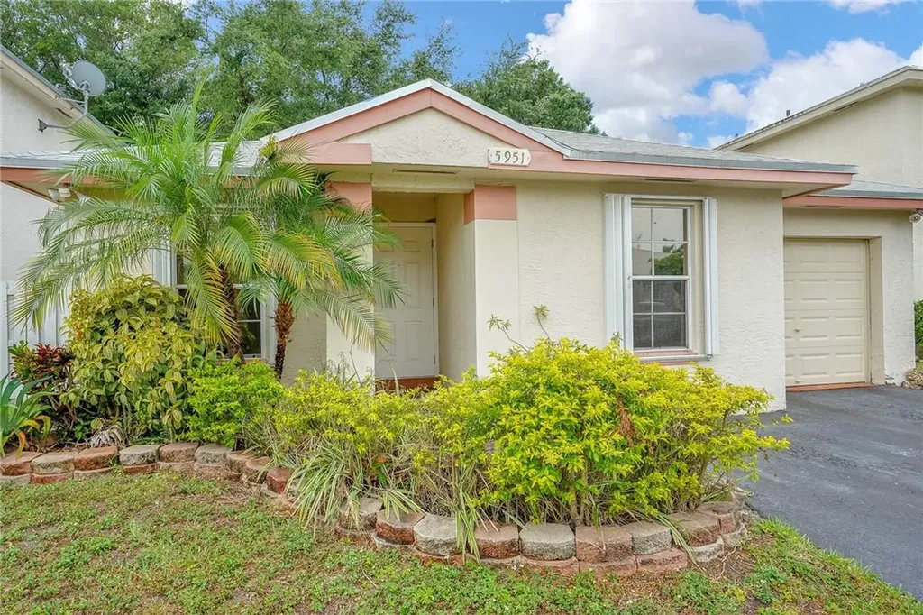 5951 Woodland Point Drive Tamarac FL 33319