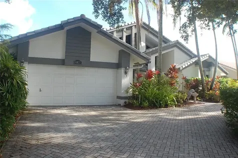 4877 NW 96th Drive Coral Springs FL 33076