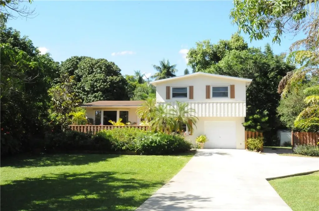 6201 SW 55th Court Davie FL 33314