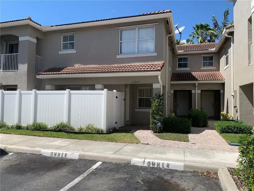12661 SW 53rd Street Miramar FL 33027