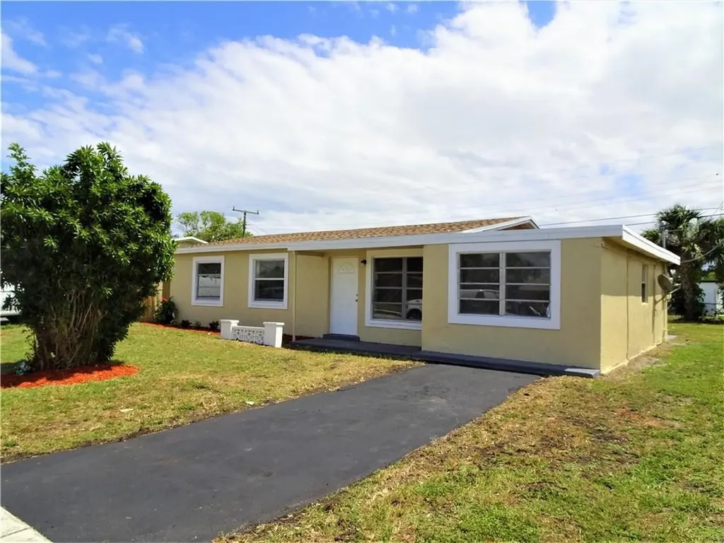 3354 NW 17th Court Lauderhill FL 33311
