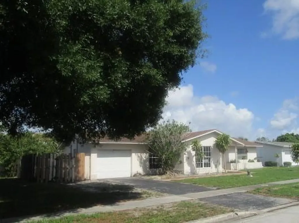 531 SW 62nd Way Margate FL 33068
