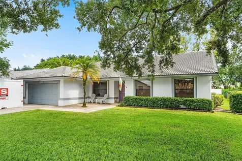 8882 NW 56th Street Coral Springs FL 33067