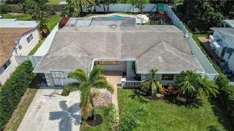 7517 Hayes Street Hollywood FL 33024