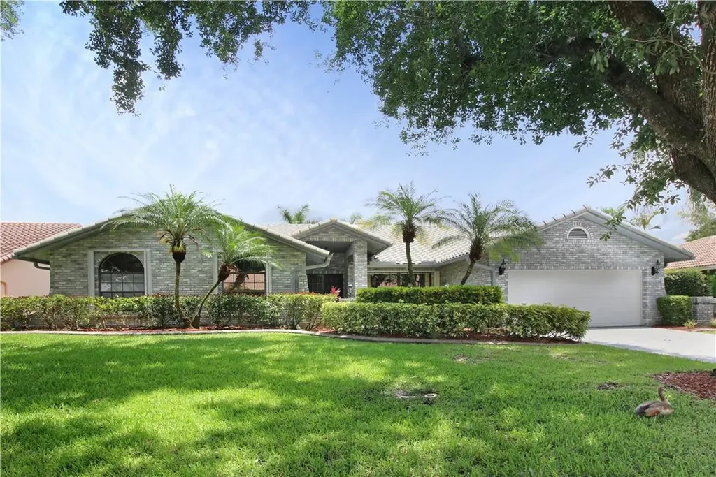 5199 NW 81st Terrace Coral Springs FL 33067