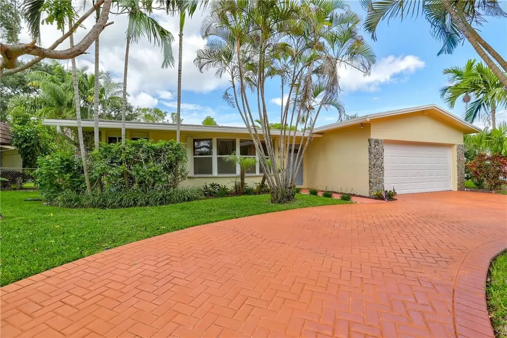 3341 Liberty Street Hollywood FL 33021