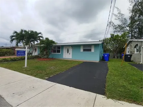 1921 SW 70th Way North Lauderdale FL 33068