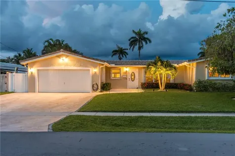 5010 NE 24th Avenue Lighthouse Point FL 33064