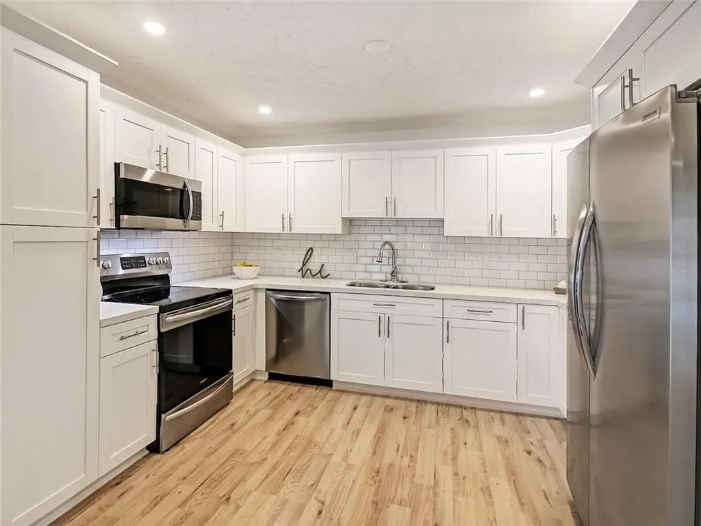 2560 NW 115th Drive Coral Springs FL 33065