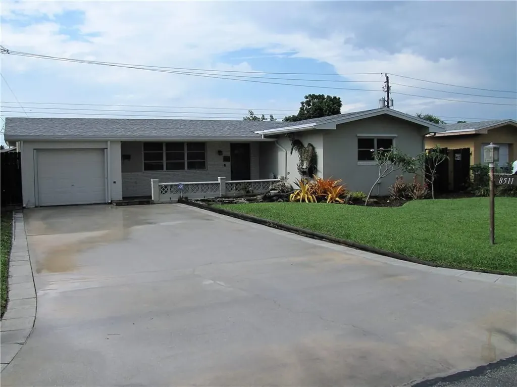 8511 NW 15th Court Pembroke Pines FL 33024