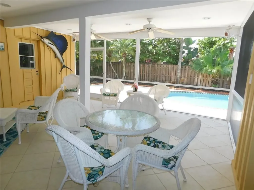 10810 NW 18th Street Pembroke Pines FL 33026