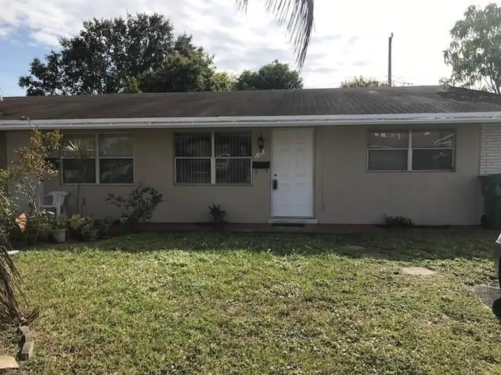 5304 NW 17th Court Lauderhill FL 33313