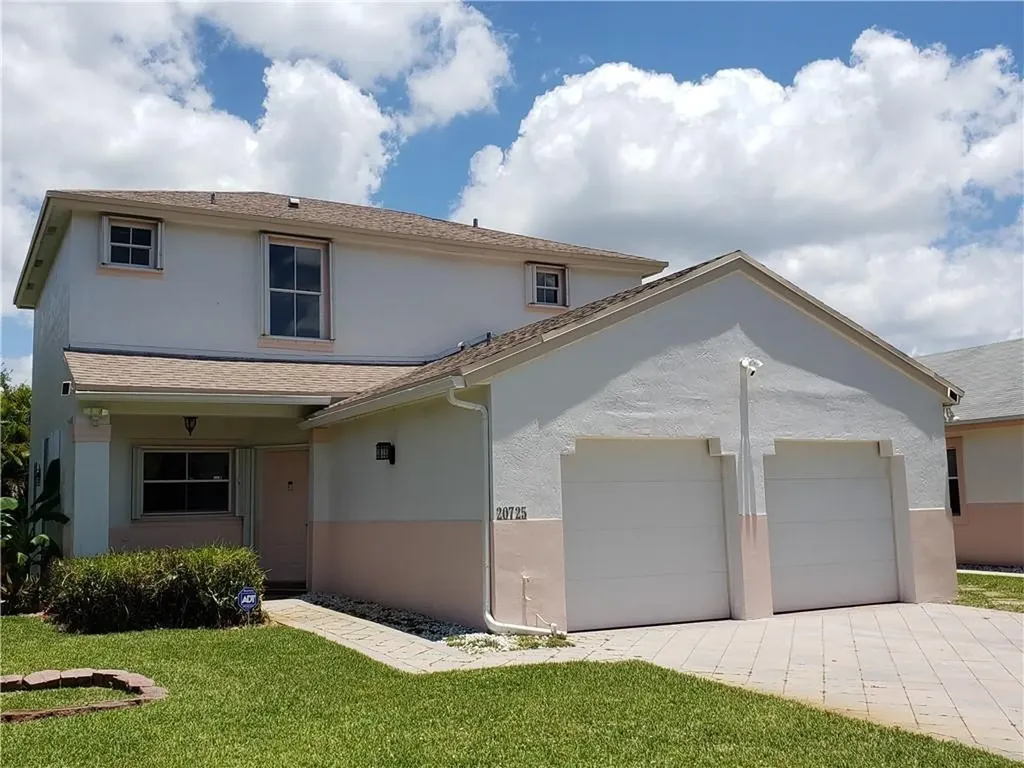 20725 NW 3rd Street Pembroke Pines FL 33029