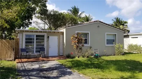 2135 Rodman Street Hollywood FL 33020