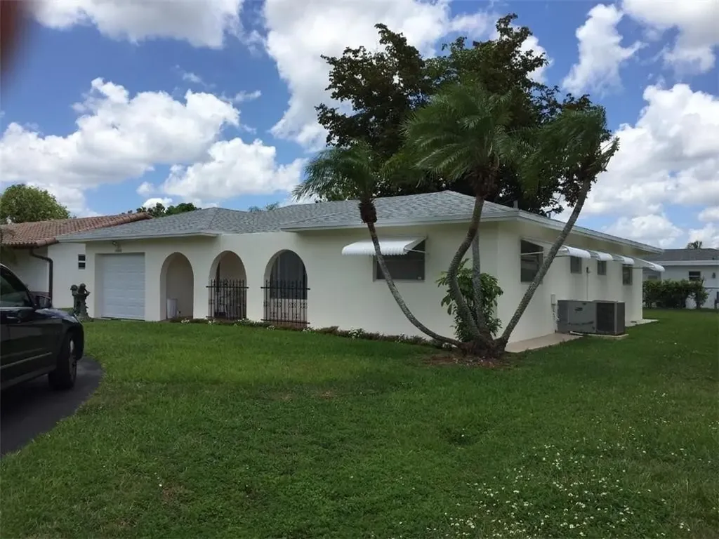 10303 NW 80th Court Tamarac FL 33321