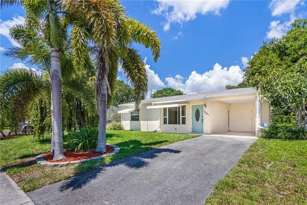 1801 SW 63rd Terrace North Lauderdale FL 33068