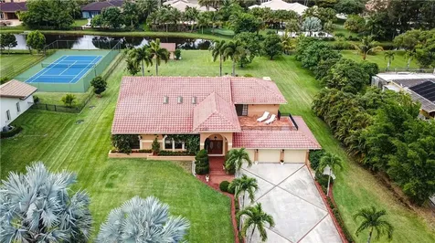11331 NW 5th Street Plantation FL 33325