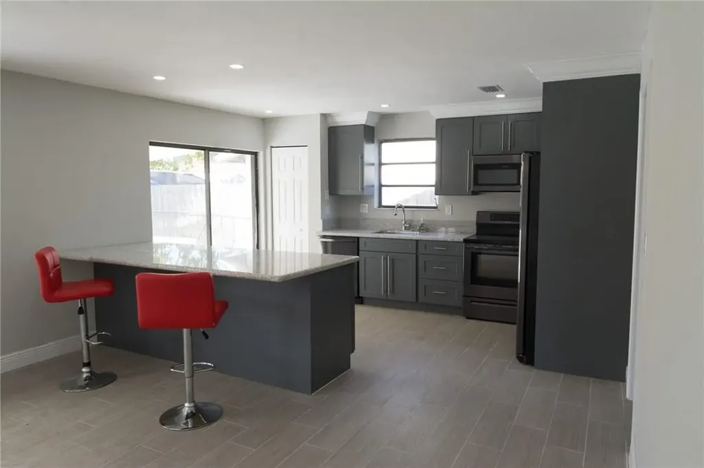 10430 SW 165th Street Miami FL 33157