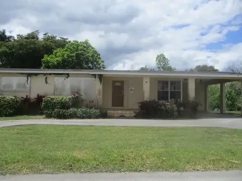 778 Fern Street Pahokee FL 33476