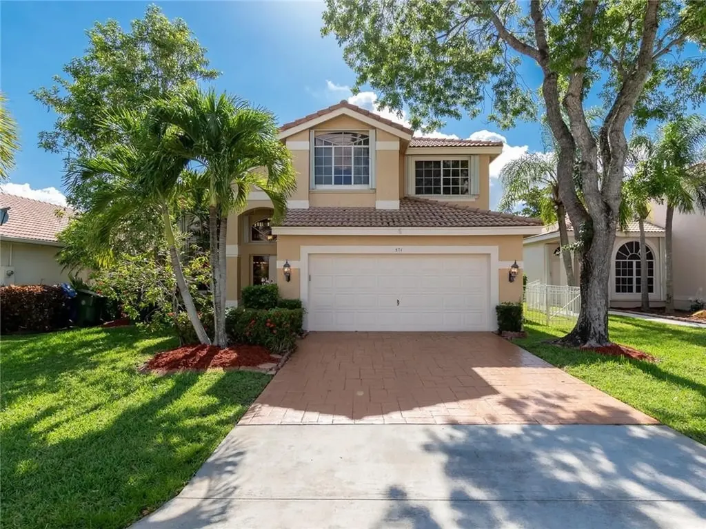 571 SW 182nd Way Pembroke Pines FL 33029