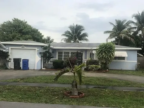4621 NW 41st Court Lauderdale Lakes FL 33319