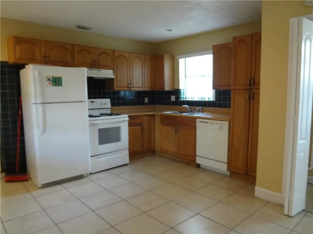 4700 NW 12th Court Lauderhill FL 33313