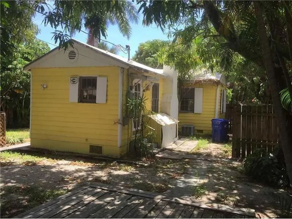 800 NE 2nd Street Fort Lauderdale FL 33301