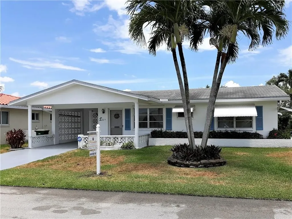 4912 NW 49th Road Tamarac FL 33319
