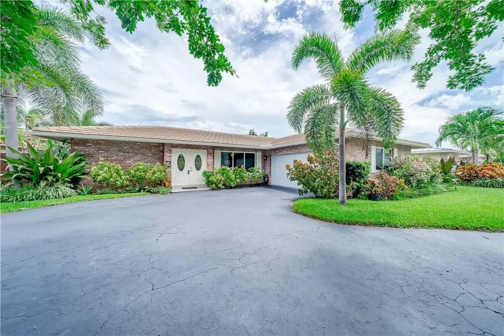 630 SE 11th Street Pompano Beach FL 33060