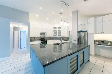 9603 Forest Ridge Circle Davie FL 33328