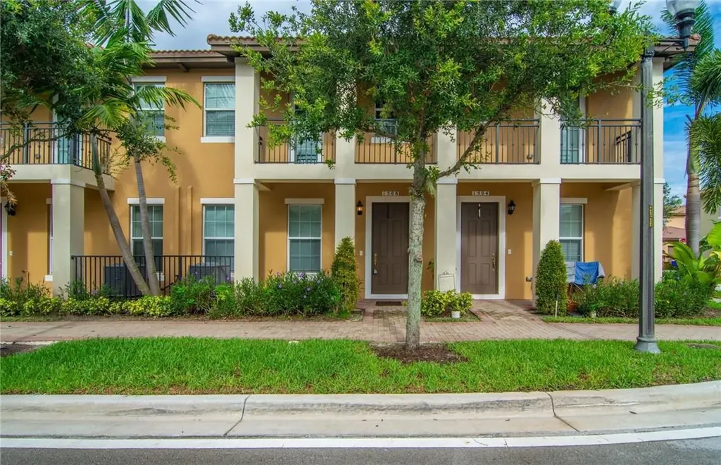 1508 SW 147th Avenue Pembroke Pines FL 33027