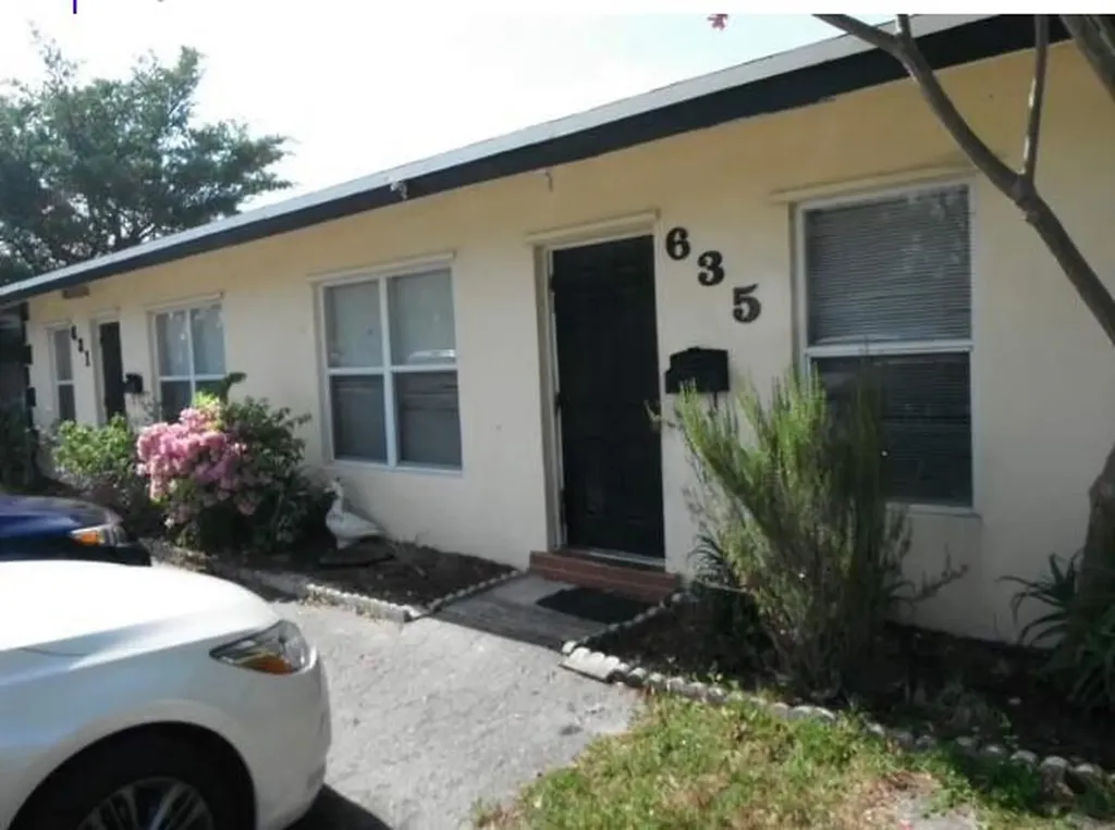 631 NE 46th Court Oakland Park FL 33334