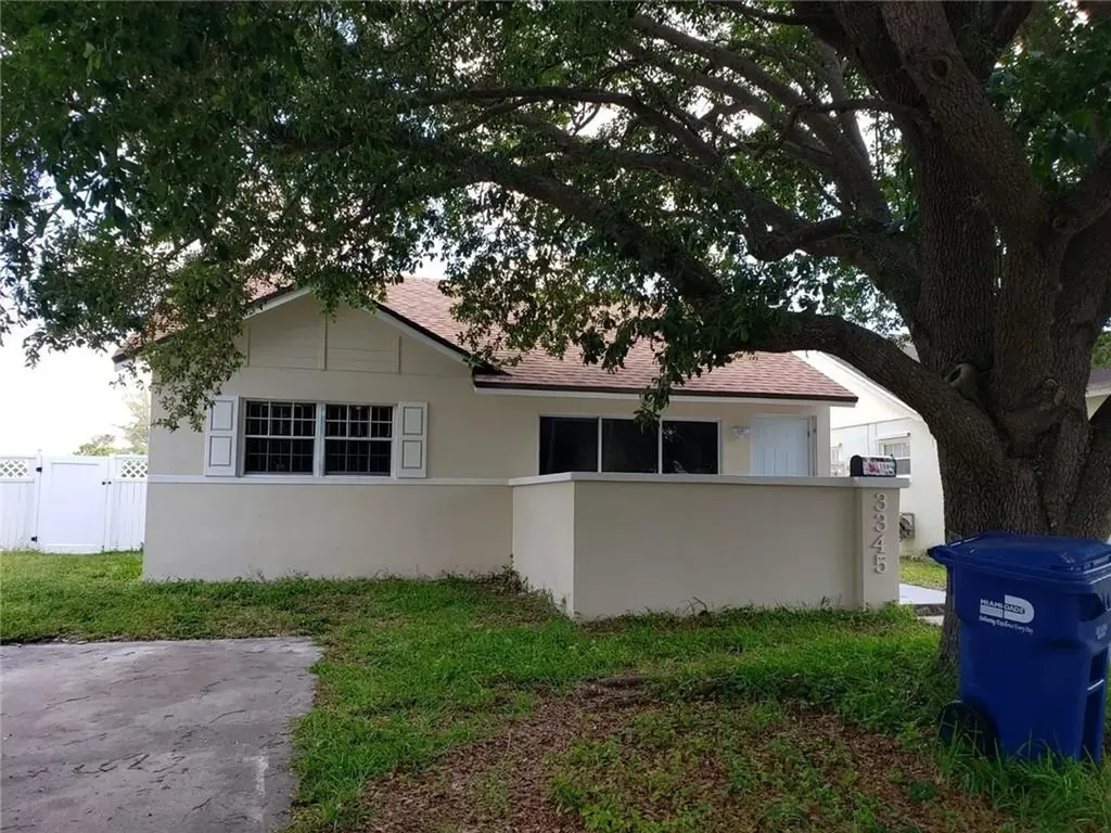 3345 NW 204th Terrace Miami Gardens FL 33056