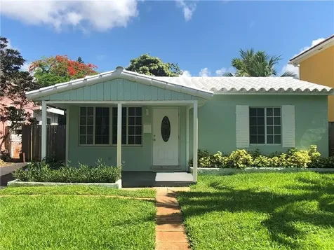 813 SW 16th Street Fort Lauderdale FL 33315