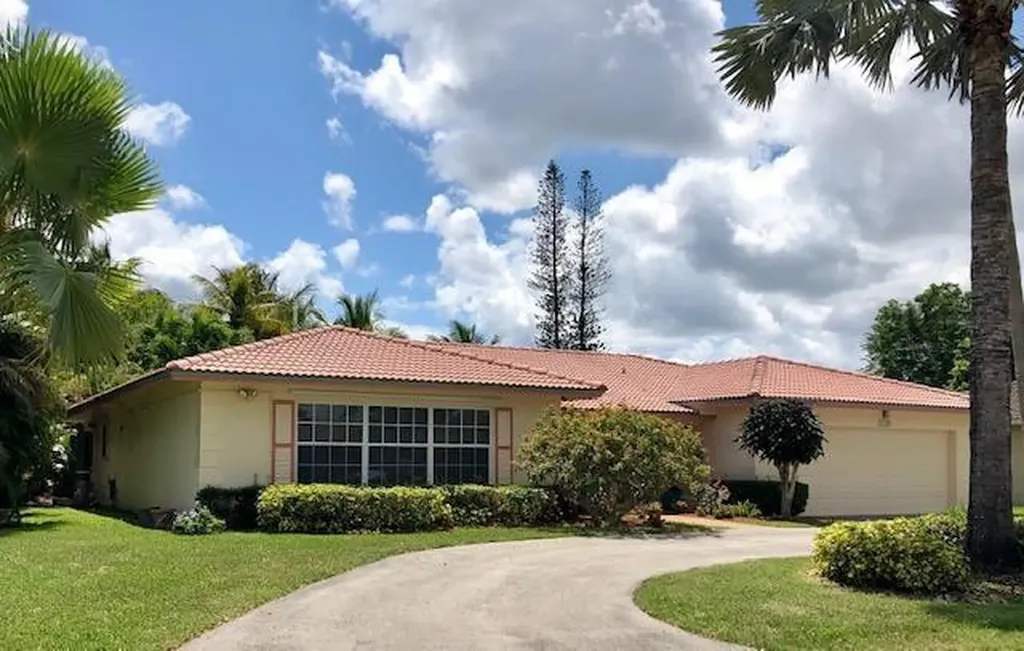 1726 NW 82nd Avenue Coral Springs FL 33071