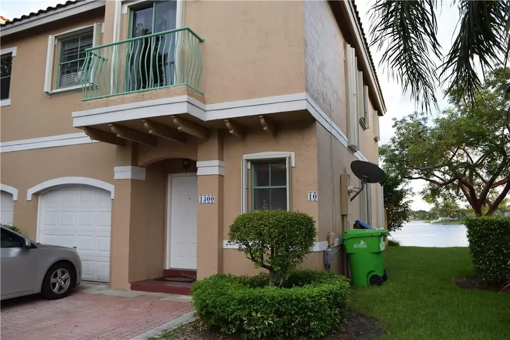 1300 NW 126th Avenue Sunrise FL 33323